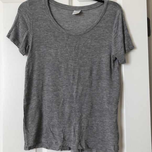 Tresics Grey Top - Picture 1 of 5